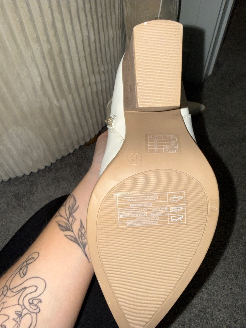 New Look Two-Tone Pointed Toe Western Knee-High Boots in Cream & Tan - Picture 2 of 6
